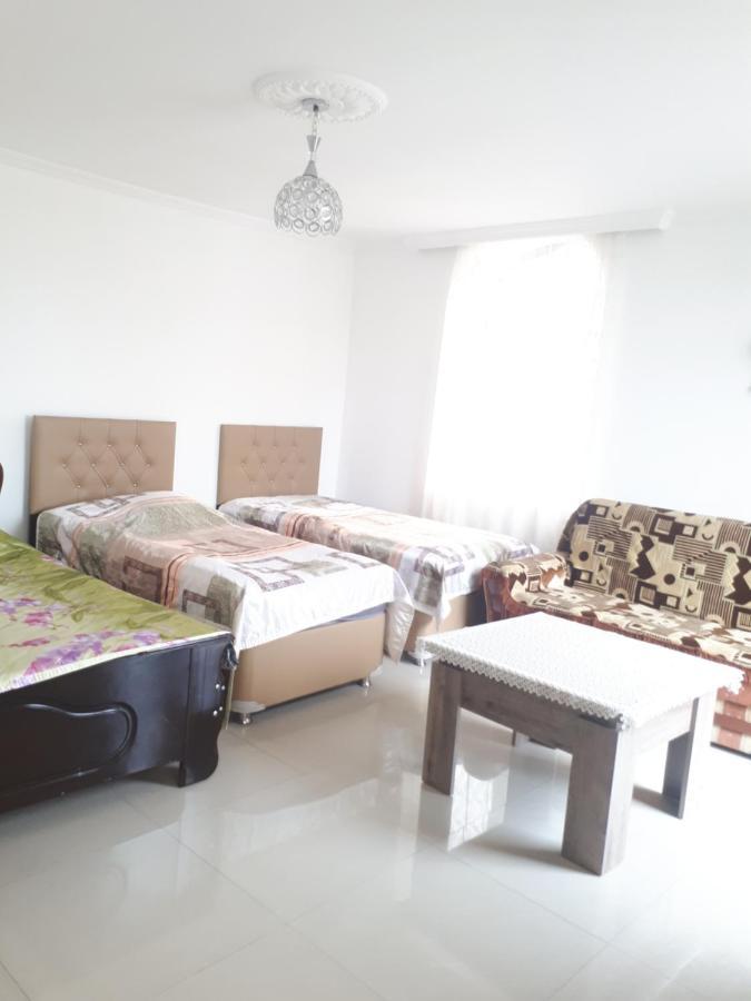 Home Batumi Zewnętrze zdjęcie